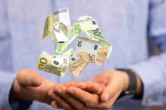 Last-Minute-Änderung bei den Überstunden und beim Feiertagsarbeitsentgelt